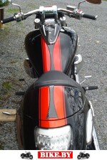 Suzuki Boulevard photo 3