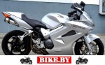 Honda VFR photo 4