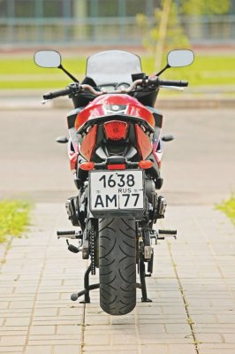   : Yamaha XJ6 Diversion