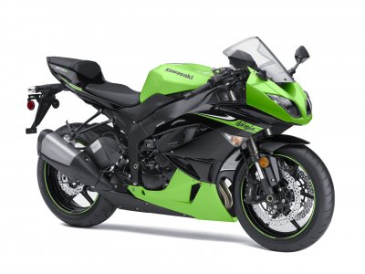 Z1000, Ninja ZX-6R  Concours 14      2010     "Cycle World" 