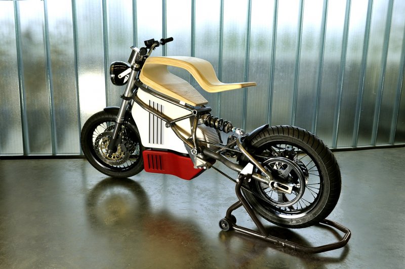 E-Raw    cafe-racer-