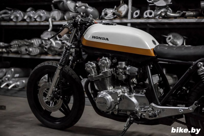 Bullitt Garage:  Honda CB900 Raging Bull