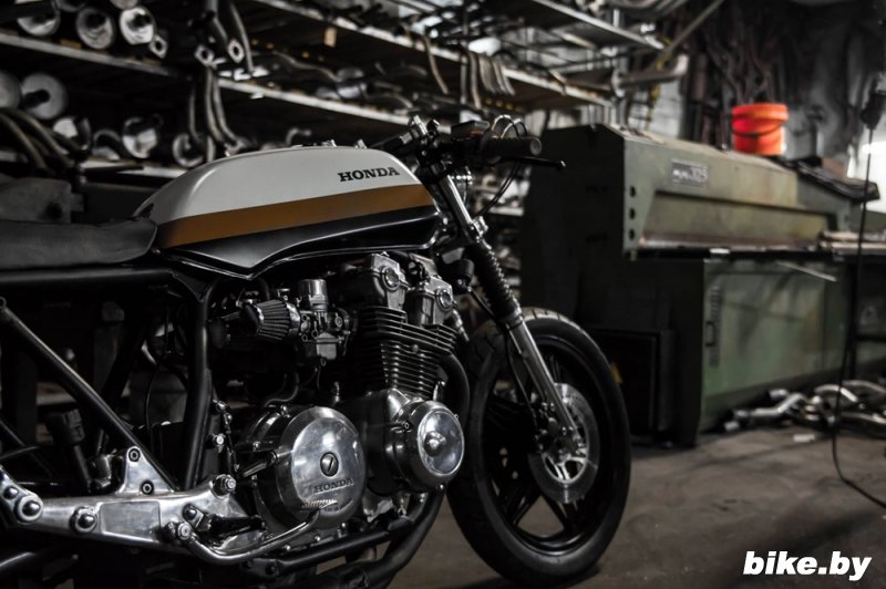 Bullitt Garage:  Honda CB900 Raging Bull