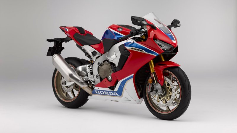     Intermot    Honda CBR1000RR Fireblade