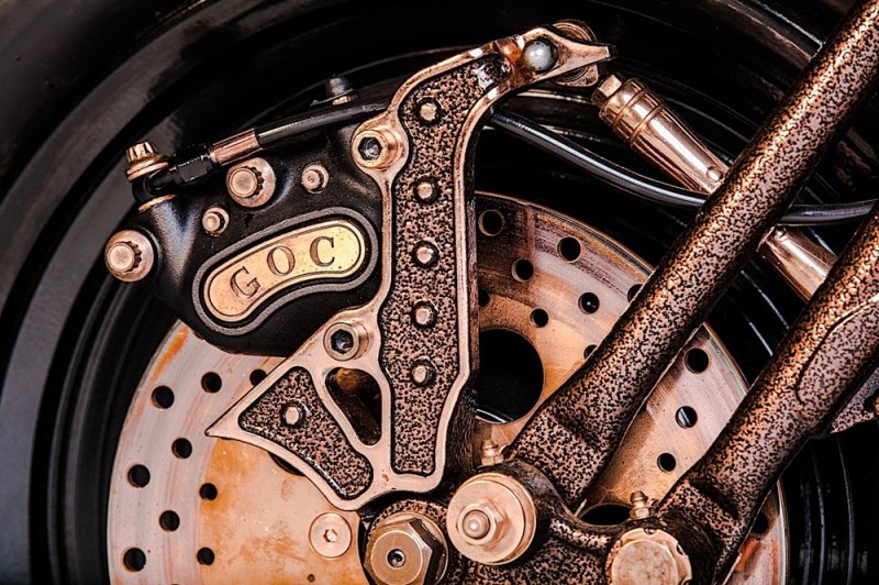 Game Over Cycles: кастом Harley-Davidson Sportster 883